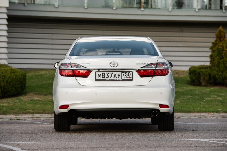  Toyota Camry 2014 года  (CIS) (фото 4 из 41)
